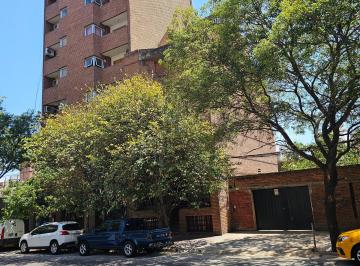 Frente · Alberdi - Dos Dorm. con Patio