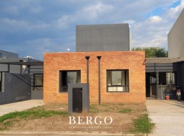 Departamento · 60m² · 2 Dormitorios · 1 Cochera · Venta - Duplex en Solares de Manantiales 2 Dorm. 1 Baño