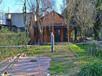 Local comercial , Mercedes · Ideal Oportunidad de Local en Tomas Jofre!