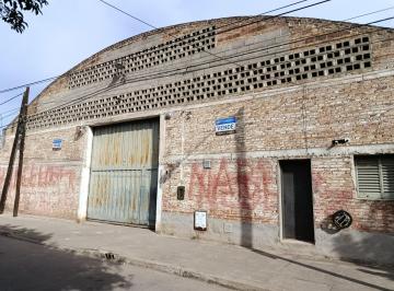 Bodega-Galpón de 3 ambientes, Córdoba · Galpon en Venta Barrio Urquiza