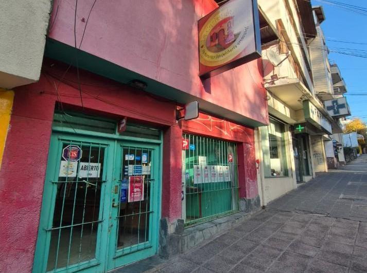 Local comercial · 100m² · 2 Ambientes