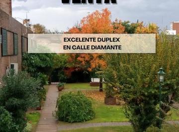 PARQUE · Excelente Duplex en Calle Diamante