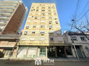Departamento · 46m² · 3 Ambientes · 1 Cochera · Departamento en Venta Rosario, Barrio Martin.