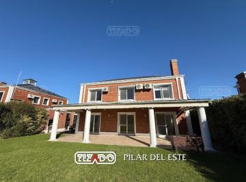 Casa · 172m² · 5 Ambientes · 1 Cochera · Casa en Venta en Los Jazmines, Pilar del Este, Pilar