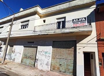 Departamento · 70m² · 3 Ambientes · Depto. Tres Amb. en Ramos Mejia