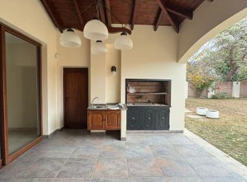 Casa de 4 ambientes, Salta · Alquiler Tres Cerritos