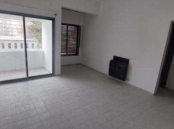 Departamento · 60m² · 2 Ambientes · Departamento en San Martin y Rodhe Primer Piso