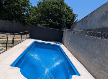 Quinta vacacional de 2 ambientes, San Andrés de Giles · Quinta con Casa y Pilta