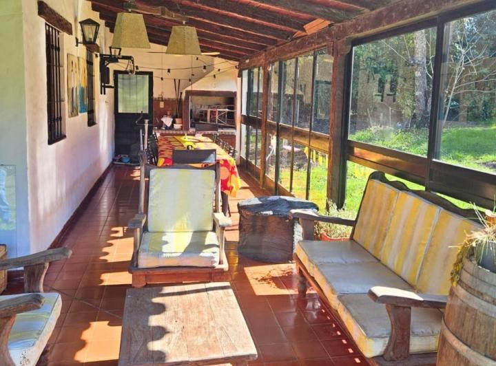 Casa · 200m² · 5 Dormitorios