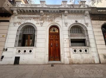 Casa · 226m² · 5 Ambientes · Casa en Caballito