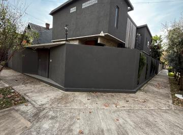 Casa de 5 ambientes, San Isidro · Casa en Venta y en Alquiler en Acasusso - Quintana 1680