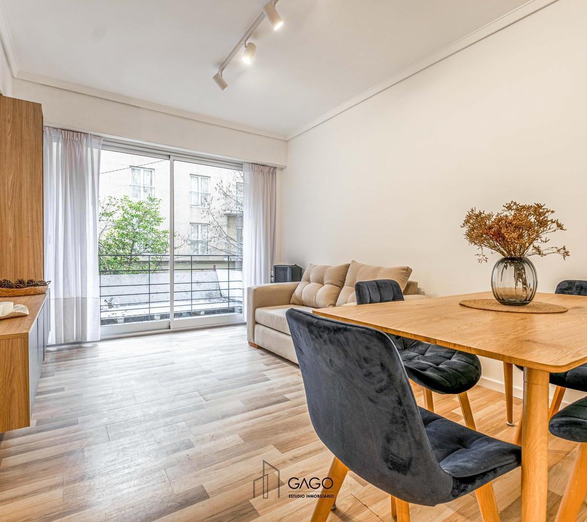 Depto 2 amb, 40m² con balcón — Plaza Colón