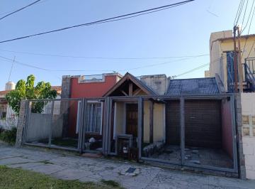 Casa de 4 ambientes, Merlo · Venta de Casa en Merlo Norte - 4 Ambientes - Parque con Pileta