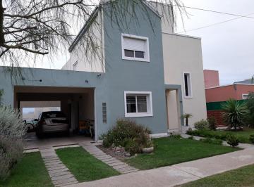 Casa de 10 ambientes, Mendiolaza · Casa en Venta Barrio San Alfonso del Talar Mendiolaza