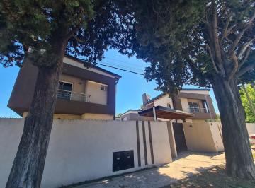 Casa de 3 ambientes, La Plata · Alquiler! Hermoso Duplex Tipo Casa 2 Dormi. con Parque, en Complejo Cerrado