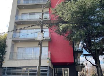 Departamento · 38m² · 2 Ambientes · 1 Cochera · Departamento en Bernal Centro