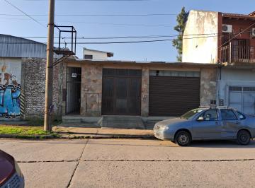 Casa de 6 ambientes, Berisso · Casa de 3 Dorm. con Local y Garage
