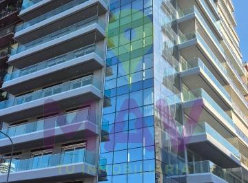 Departamento de 4 ambientes, Palermo · Barrio Parque - 195 m² - 3 Dorm en Suite + Dependencia con Cochera