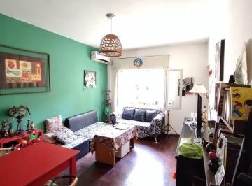 PH · 62m² · 4 Ambientes · PH en Venta Barrio Martin