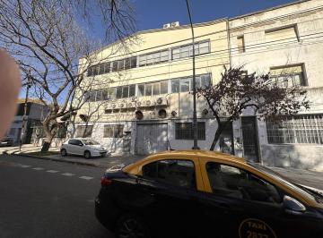 Bodega-Galpón · 1645m² · Galpón 915 m² Planta Libre y 730 m² Oficinas