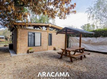 Casa · 120m² · 3 Ambientes · Complejo de Cabanas en Venta en Uribelarrea