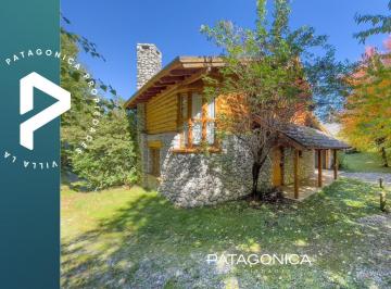 Casa · 107m² · 3 Ambientes · 1 Cochera · Venta Casa 2 Dorm 133 m² Complejo, Amenities Puerto Manzano Villa La Angostura