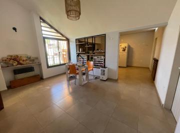 Casa de 4 ambientes, Villa Carlos Paz · Venta Casa 3 Dorm. Centro de Carlos Paz
