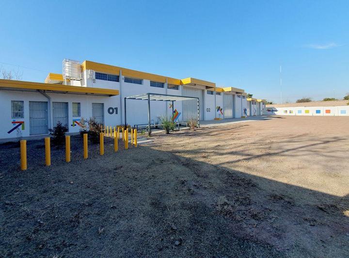 Bodega-Galpón · 150m² · 1 Ambiente · 2 Cocheras