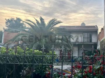 PH · 51m² · 3 Ambientes · 1 Cochera · Excelente Ubicación! PH 3 Amb con Cochera y Patio