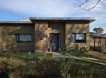 Casa de 3 ambientes, Villa Ciudad Parque Los Reartes · Casa en Venta en B° Solar de Los Molinos, Villa Ciudad Parque, Córdoba.