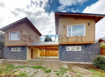 Casa · 52m² · 3 Ambientes · 1 Cochera · Venta Casa Villa La Angostura