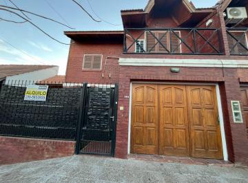 PH de 5 ambientes, Neuquén · Dpx de 3 Dorm. en Santa Genoveva.