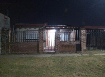 Casa de 3 ambientes, Merlo · Alquiler Casa