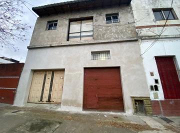 PH · 36m² · 2 Ambientes · Alquiler 2 Ambientes Sin Expensas en Mataderos