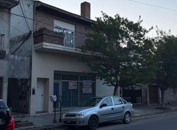 Depósito de 3 ambientes, Mar del Plata · Chalet 3 Ambientes, con Local, Depósito Más Cochera en un Lote de 8,33 X 43 m.