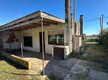 Casa de 4 ambientes, Ranchos · Casa de 60 m². Calle Ramon Seijas. Ranchos Gral. Paz.