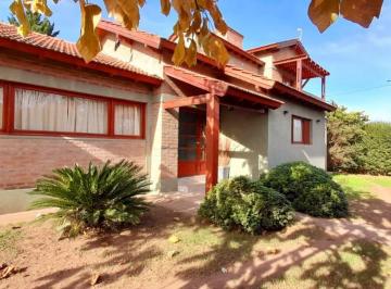 Casa de 3 ambientes, Villa Rumipal · Vendo Casa