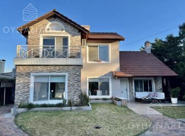 Casa · 150m² · 5 Ambientes · 2 Cocheras · Casa en El Náutico Escobar Cc
