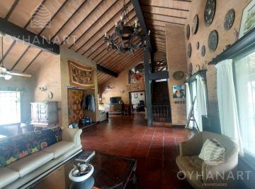 Casa · 382m² · 9 Ambientes · 6 Cocheras · Casa en Nautico Escobar Country Club