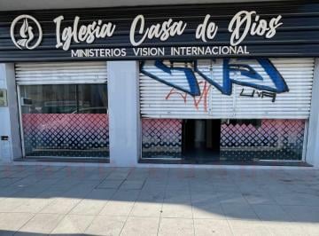 Local comercial , Quilmes · Alquiler Local Comercial Sobre Avd, Quilmes.