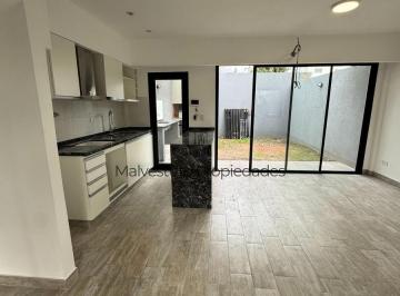 Casa · 176m² · 5 Ambientes · 1 Cochera · Casa en Caseros Triplex a Estrenar