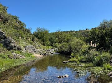 Campo de 3 ambientes, Santa Catalina · Campo de 45 Ha con Rio en Colonia Hogar, Santa Catalina, Cordoba.