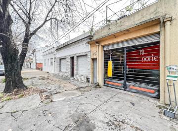 Casa · 120m² · 6 Ambientes · 2 Cocheras · Casa Local Galpón Sobre Lote de 278 m² en 12 E/ 32 y 33 La Plata