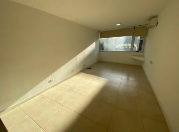Departamento de 1 ambiente, Recoleta · Exclusivo. Seg24 Hs.. Pileta. Frente. Mucha Luz.