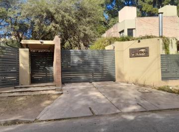 Casa de 2 ambientes, Villa Allende · Se Alquila Dúplex en Bº Los Árboles