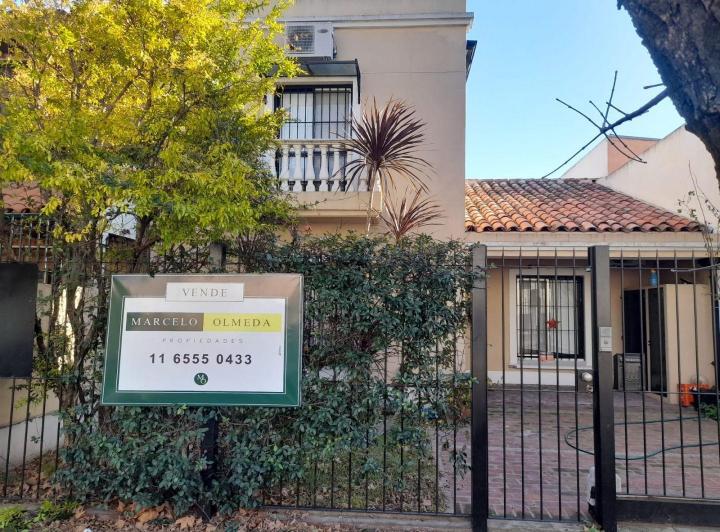 Casa · 185m² · 5 Ambientes · 1 Cochera