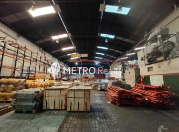 Bodega-Galpón · 1500m² · Galpón en Alquiler en Caseros