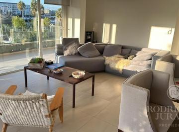 Departamento · 113m² · 2 Ambientes · Dpto con Vista a La Bahia