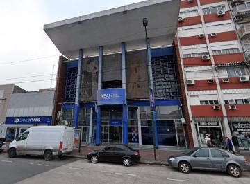 Local comercial · 1640m² · Edificio Comercial en Martinez