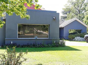 Casa · 376m² · 4 Ambientes · 2 Cocheras · Alquilo Casa Country Estancia Q2 Mendiolaza